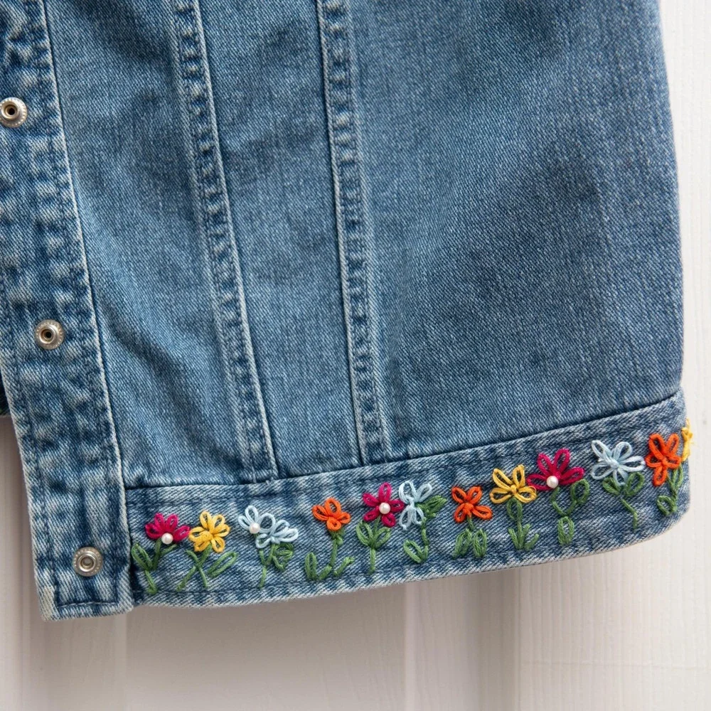 Blue Denim Vest VTG 90s Lace Trim Embroidery Boho CottageCore Western Artsy Y2K - Picture 5 of 8